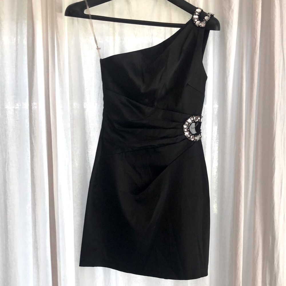 Boutique Black One Shoulder Dress - Size 5